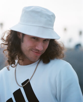 Guitar Teacher, Vocal Teacher Duncan MacEachern