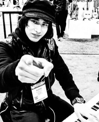 Keyboard + Piano Teacher, Guitar Teacher, Bass Guitar Teacher Alexis Angel