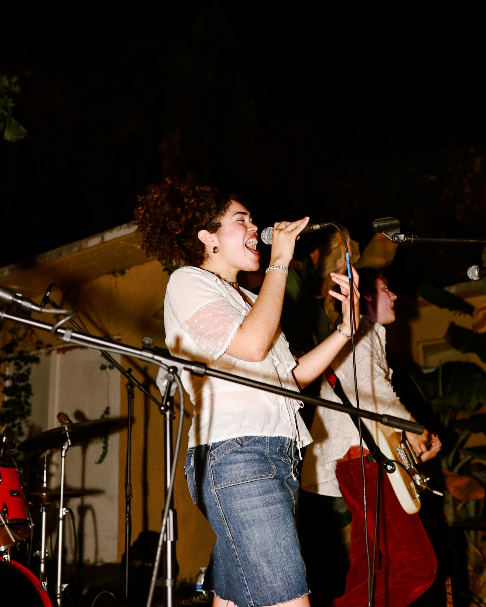 Keyboard + Piano Teacher, Vocal Teacher Anita