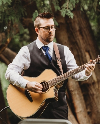 Guitar Teacher, Bass Guitar Teacher, Drum Teacher, Keyboard + Piano Teacher TJ Jacob